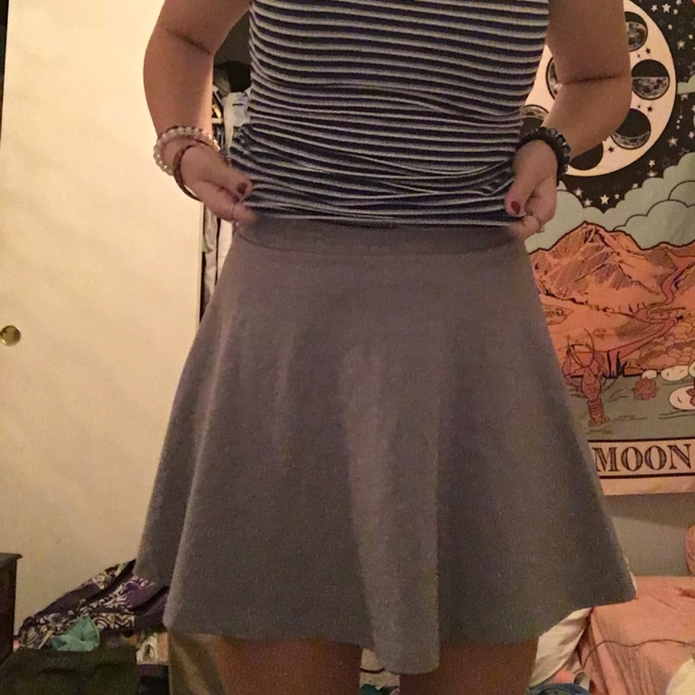 Light grey flowy skater skirt! Great condition